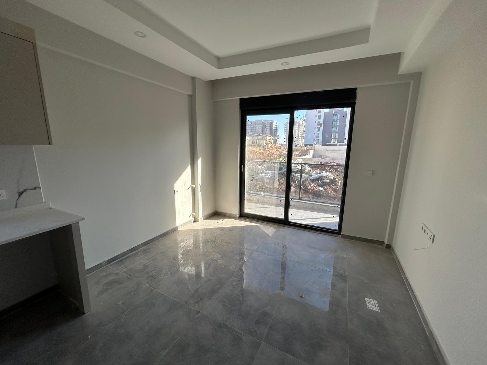 Moderne 2-Zimmer-Wohnung in Antalya Altıntaş – 1. Stock, Poolanlage und unschlagbares Angebot