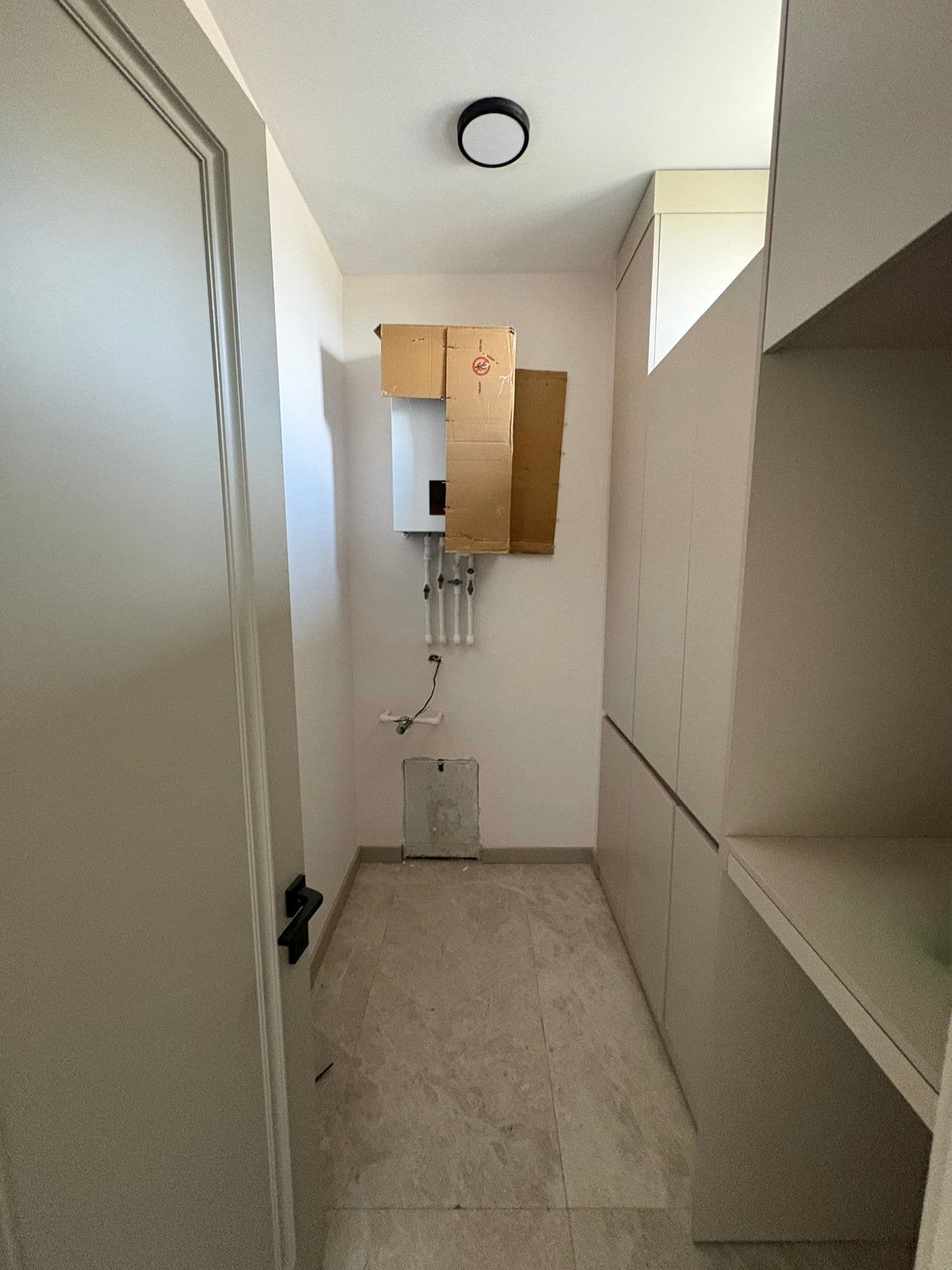 Bezugsfertige Neubau-Villa in Antalya Altıntaş – mit privatem Pool, Meerblick, Aufzug und Tiefgarage